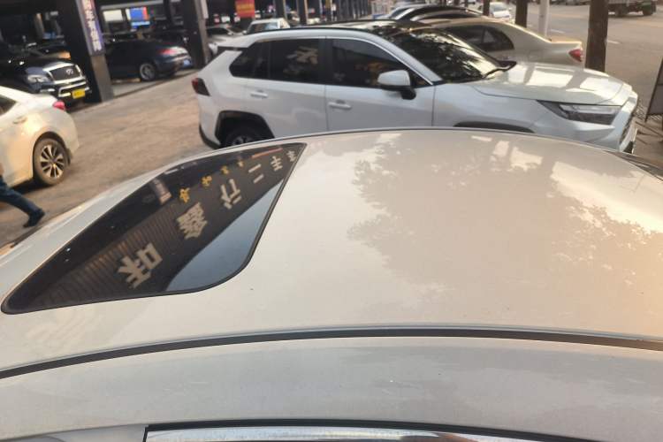 Used Mazda 3 Axela 2021 2.0L Automatic Zhiya Edition Roof