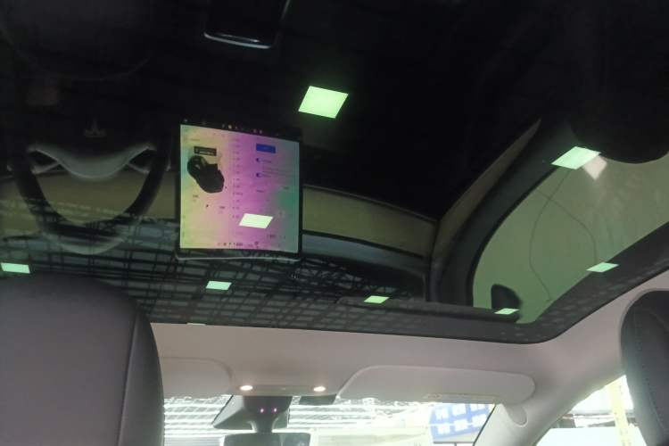 Used Tesla Model Y 2022 Rear-Wheel-Drive Version
