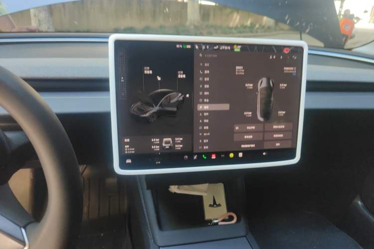Used Tesla Model 3 2023 Long-Range All-Wheel-Drive Version