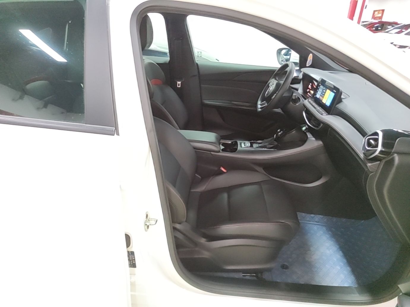 MG 5 2025 180 DVVT Global First Edition — снимка 19