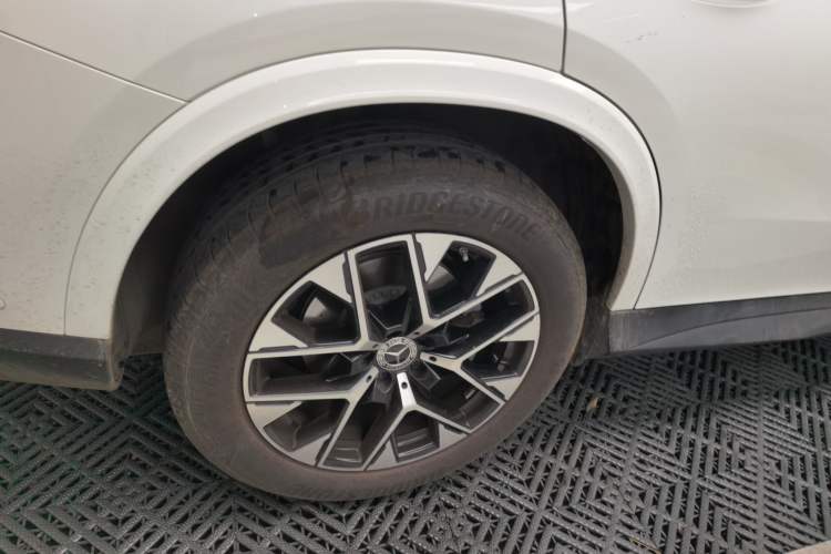 Used Mercedes-Benz GLC 2023 GLC 260 L 4MATIC Luxury Model 5 Seats