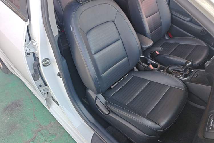 Used Kia K3 2017 1.6L Automatic 15th Anniversary Special Edition GLS
