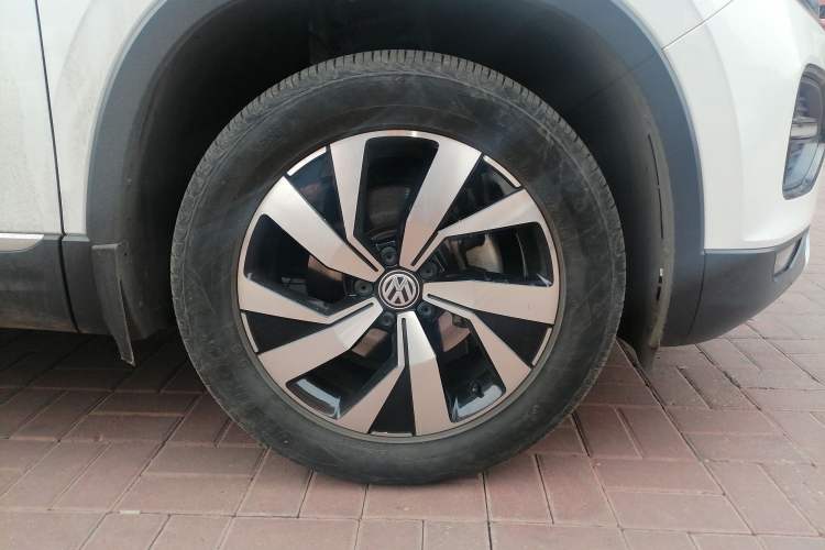 Used Volkswagen Tayron 2021 280TSI Two-Wheel Drive Luxury Smart Connectivity Version
