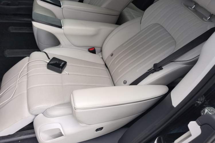 Used VOYAH Dream 2025 PHEV Four-Wheel-Drive Flagship Kunpeng Edition