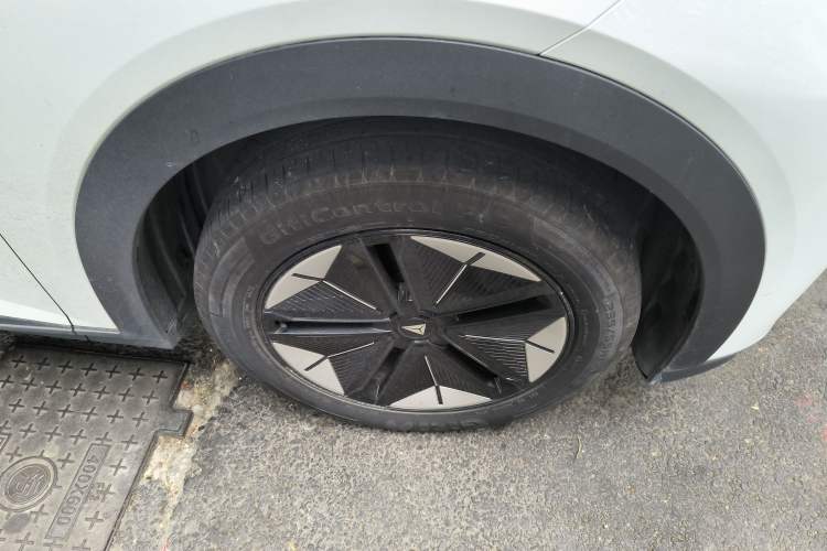 Used Deepal S07 2024 215Max Range-Extended Version
