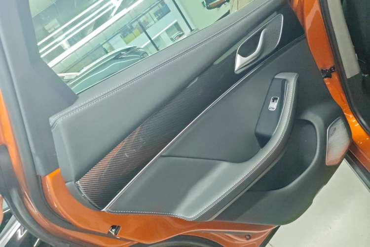 Used SERES SF5 2020 Four-Wheel Drive High-Performance Sports Edition
