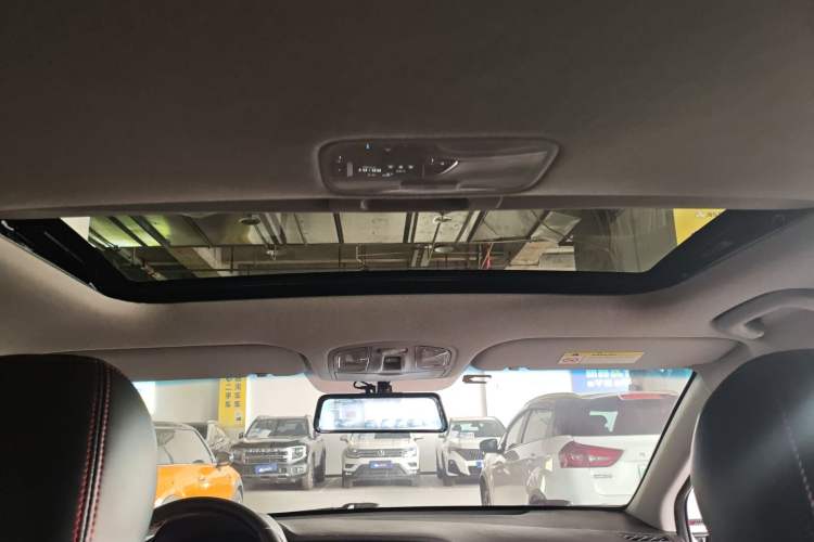 Used Hyundai Elantra (6th Generation / Lingdong) 2018 1.4T Dual-Clutch Xuan Dong · Dynamic Edition
