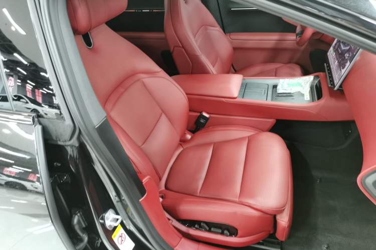 Used Avatr 12 2026 Ultra Pure-Electric All-Wheel-Drive Version Right Front Seat