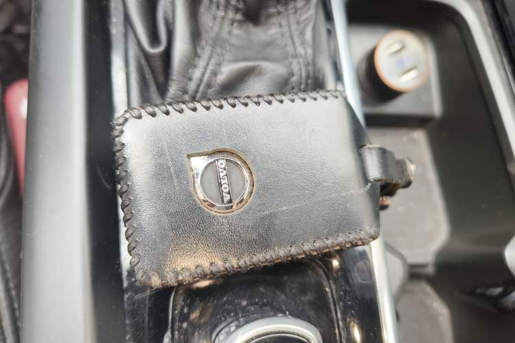 Used Volvo XC60 2020 T5 4x4 Zhiyi Luxury Edition
