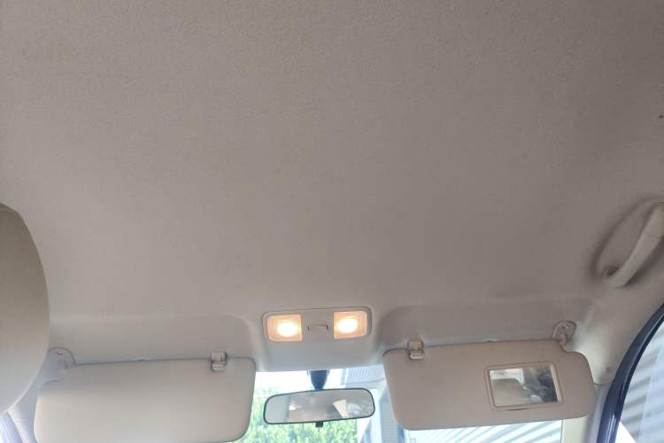 Used Hyundai Verna (older generation) 2014 1.4L Manual Smart GLS Trim
