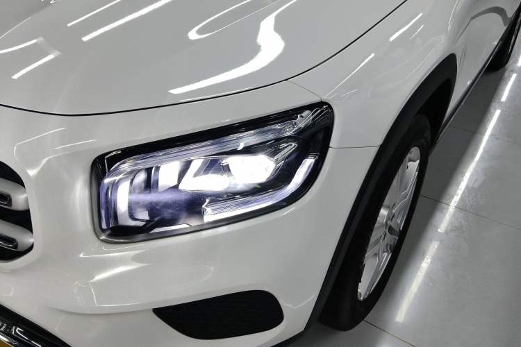 Used Mercedes-Benz GLB 2023 Refreshed GLB 200 Dynamic Edition Left Front Headlight