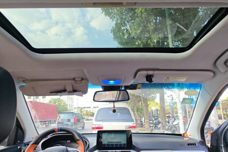 Used Baojun 530 2018 1.5T Manual Luxury Version National V
