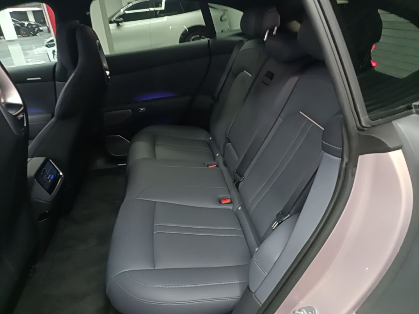 Xiaomi Auto YU7 2025 Ultra-Long Range High-Performance All-Wheel-Drive Max Edition — снимка 20