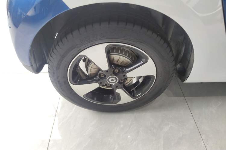 Used smart forfour 2018 1.0L 52kW Passion Edition
