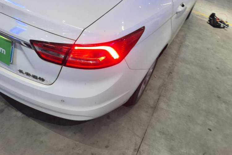 Used Ford Escort 2017 Happiness Edition 1.5L Automatic Fashion Version Right Rear Taillight