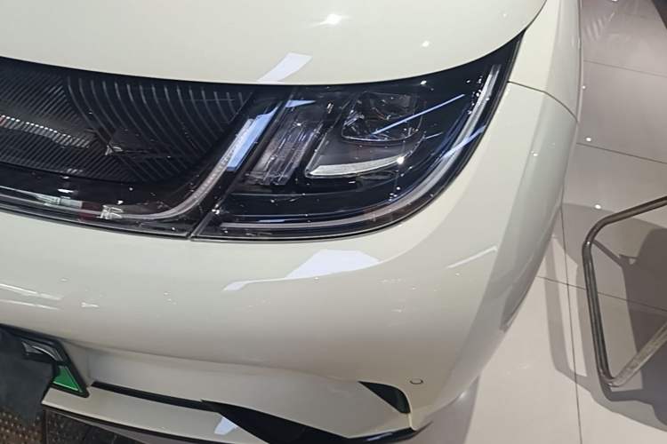 Used BYD Dolphin 2023 420 km Fashion Edition
