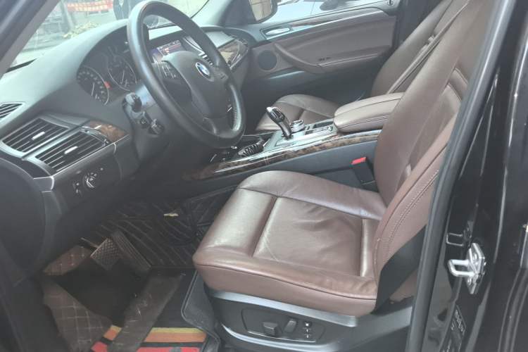 Used BMW X5 2011 xDrive35i Leading Model
