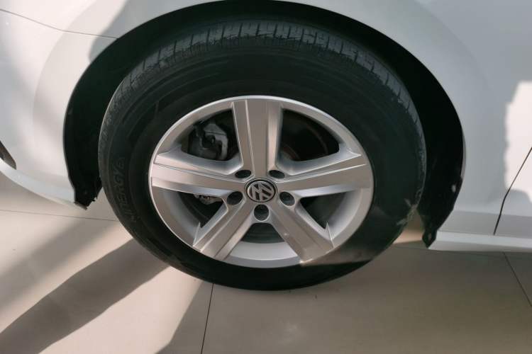 Used Volkswagen Lamando 2019 230TSI DSG Fashion Edition China VI