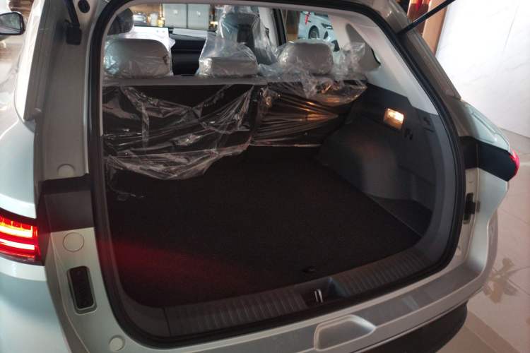 Used Bestune Yueyi 03 2025 565km Enjoy Edition
