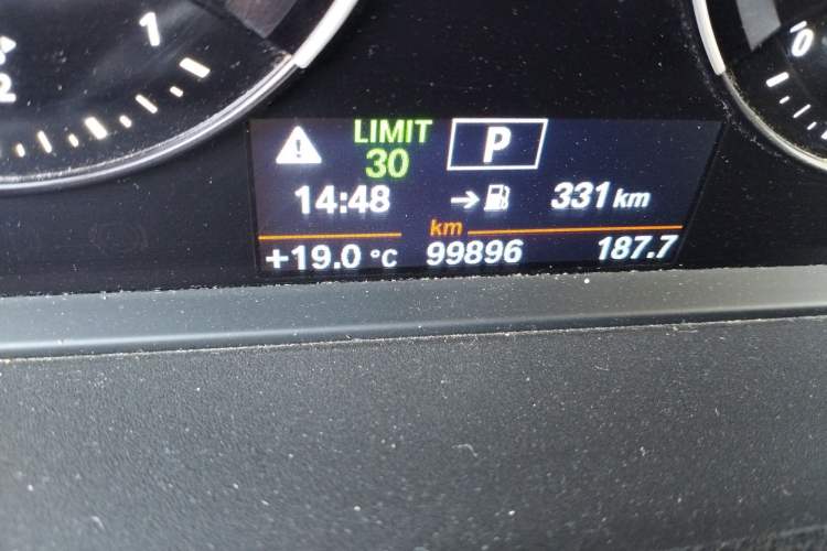 Used BMW 1 Series 2018 118i Sport Edition Odometer Close Up