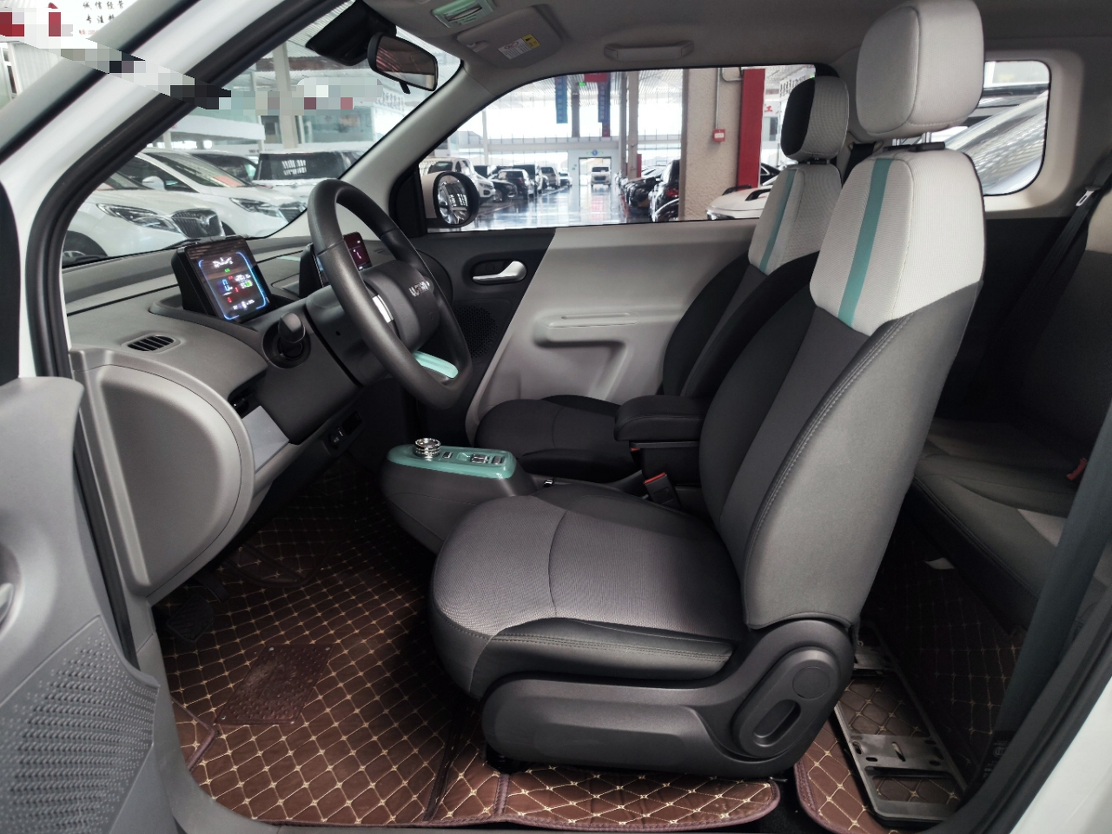 Interior delantero