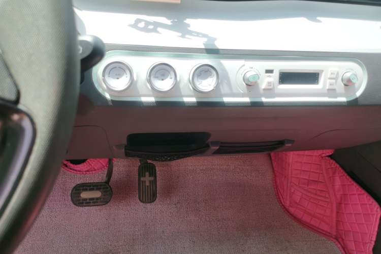 Used Wuling Hongguang MINIEV 2021 Macaron Premium Model – Lithium Iron Phosphate
