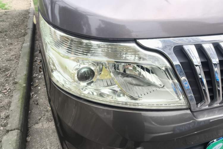 Used CHANGAN KAICHENG Ruixing M80 2014 1.5L Standard Version 4G15S
