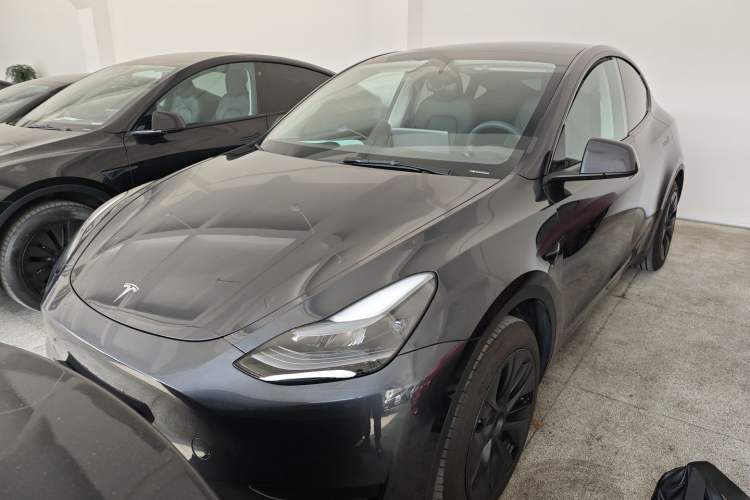Used Tesla Model Y 2024 Rear-Wheel-Drive Version