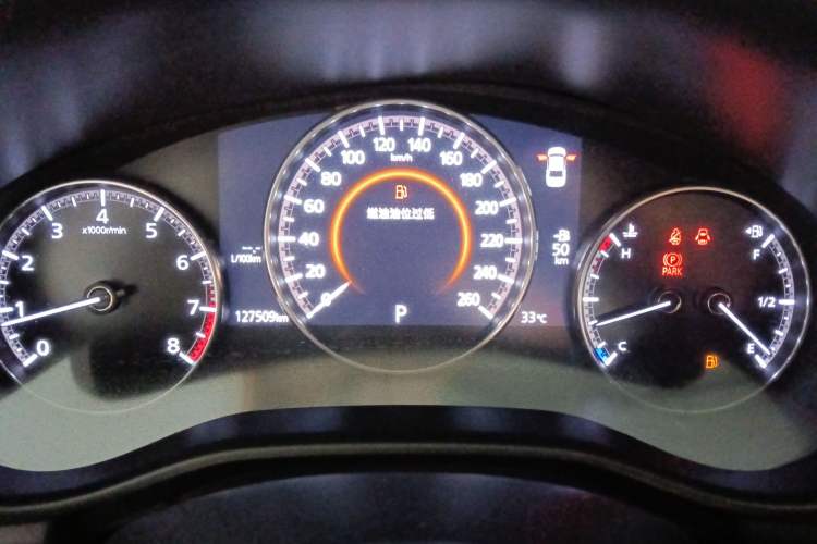 Used Mazda Mazda 3 Axela 2020 1.5L Automatic Luxury Version