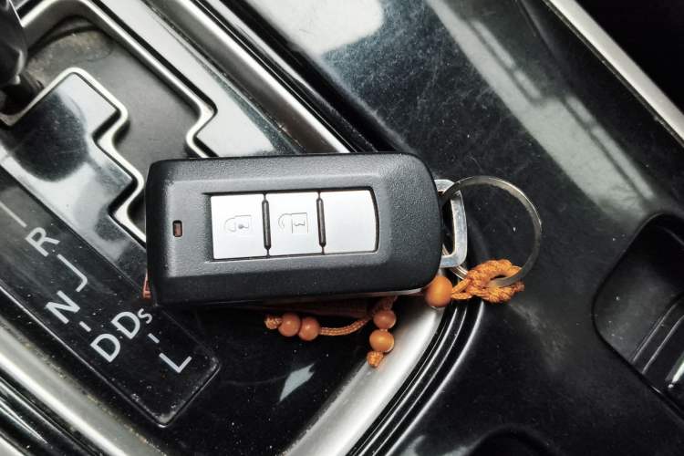 Used Mitsubishi Outlander 2020 2.0L Two-Wheel Drive Enjoyment Version 5 Seats