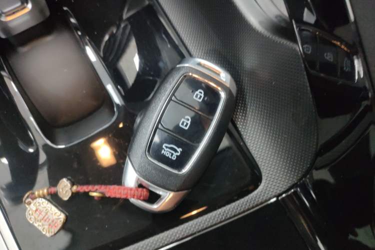 Used Hyundai Elantra 2023 1.5L CVT GLX Elite Edition
