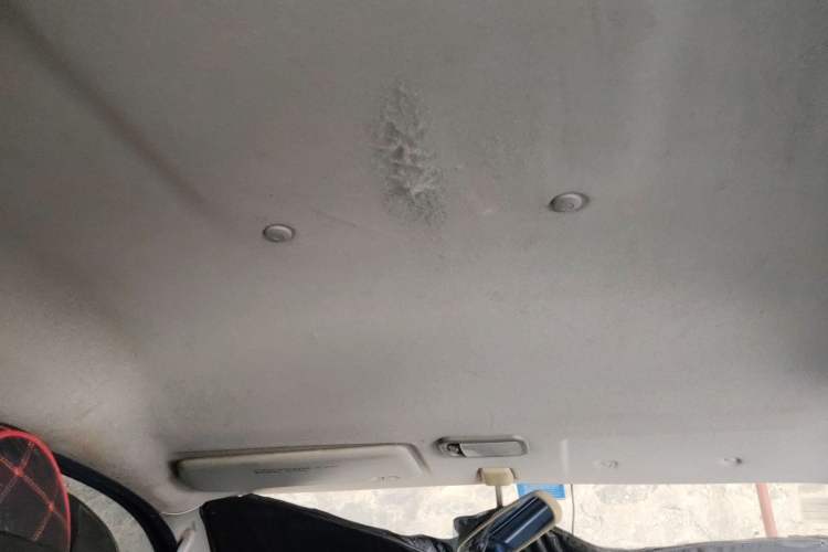 Used FORTHING Lingzhi 2015 V3 1.5L 7-Seater Comfort Model
