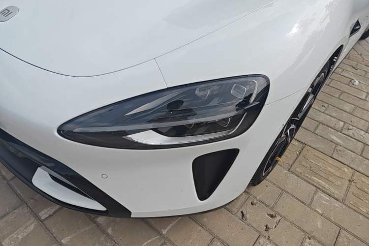 Used Xiaomi Auto SU7 2024 Four-Wheel Drive Ultra-Long Range Advanced Intelligent Driving Max Edition