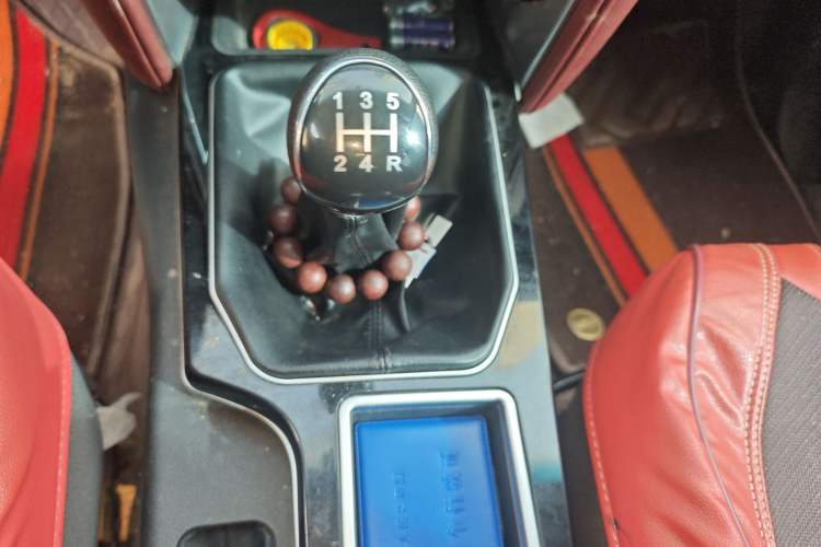 Used Huanghai Xiao Niu 2021 2.4L N1 Manual Gasoline Two-Wheel Drive Chuanfu Type Extended Flat-Bottom Cargo Bed 4K22
