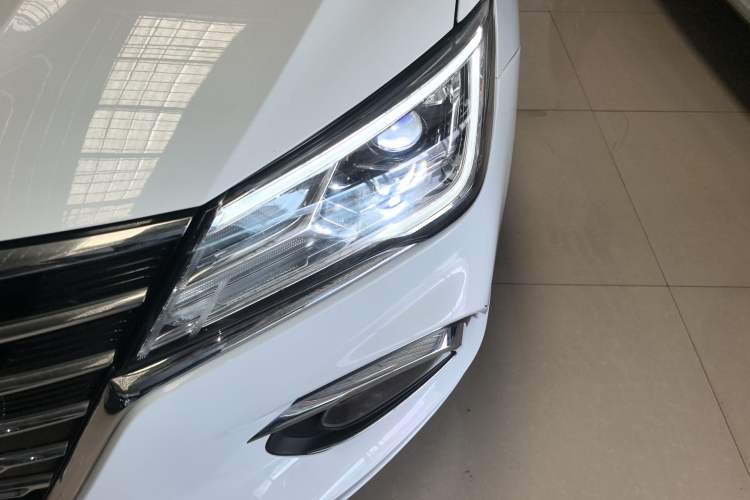 Used Roewe i5 2020 1.5L Manual 4G Connect Leehao Flagship Edition