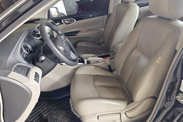 Used Nissan Sylphy 2016 1.6XV CVT Smart Enjoyment Version Left Front Seat