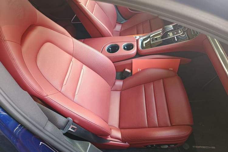 Used Porsche Panamera 2023 Facelifted Panamera 2.9T Platinum Edition
