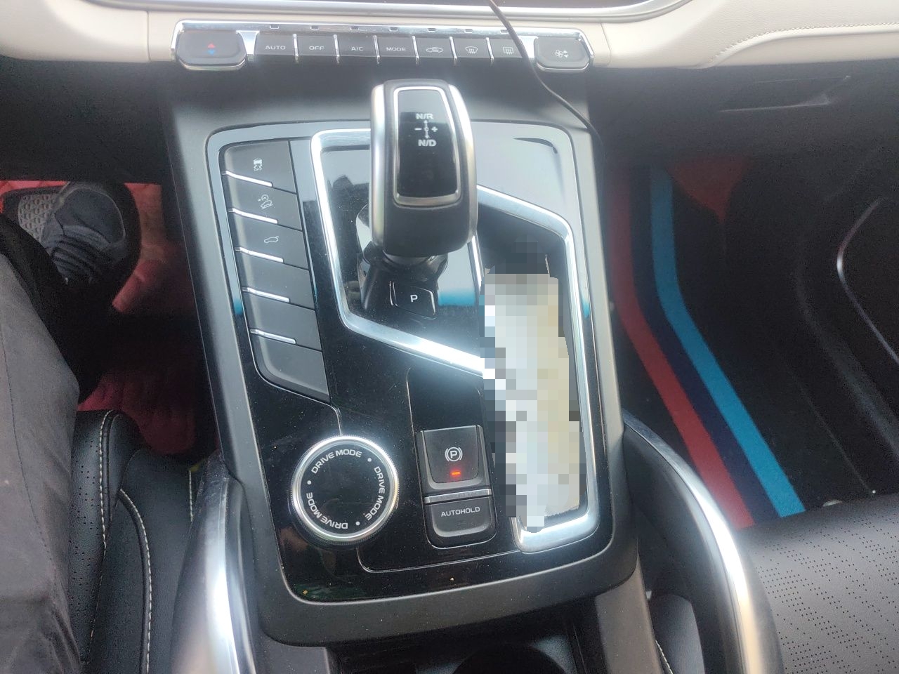 Geely Auto Emgrand X7 Sport 2022 Boyue X 1.8TD DCT ZhiZun Edition — снимка 14
