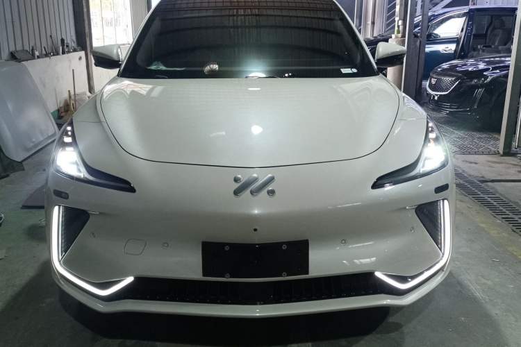 Used IM LS7 2023 90 kWh Elite Rear-Drive Version