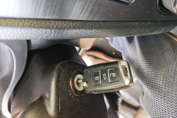 Used FAW Senya S80 2014 1.3L Manual 5-Seater Classic Edition