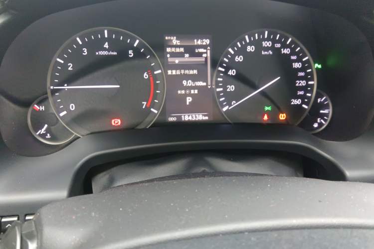 Used Lexus RX 2016 300 Two-Wheel Drive Elite Version China V Standard Odometer Close Up