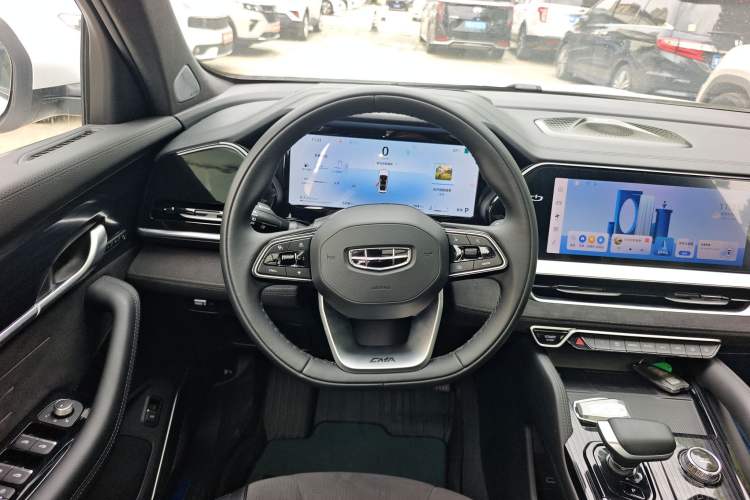 Used Geely Auto Monjaro L 2024 2.0TD High-Power Automatic Two-Wheel Drive Skyline Edition Steering Wheel