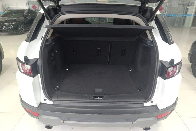 Used Land Rover Range Rover Evoque 2015 2.0T Five-Door Zhiyao Edition
