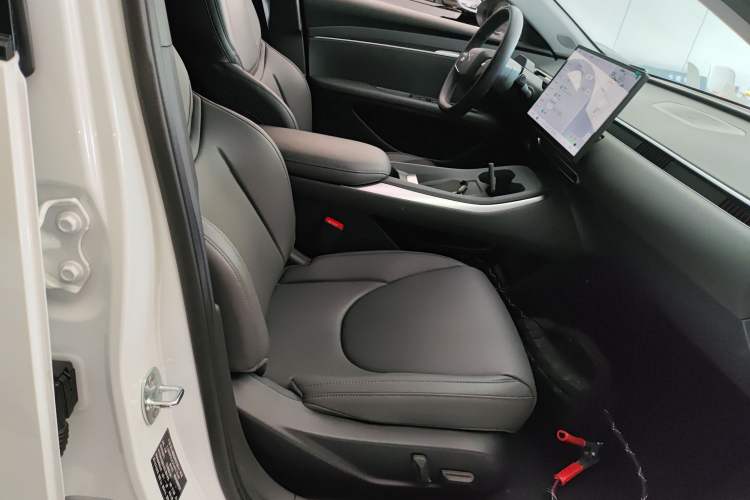 Used XPeng MONA M03 2024 515 Long-Range Right Front Seat