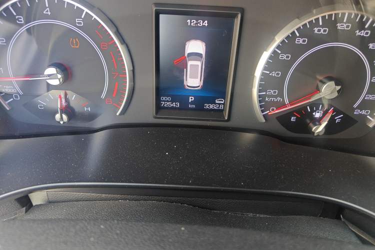 Used Haval H6 2017 Red-Label 1.5T Automatic Two-Wheel Drive Smart Edition Odometer Close Up