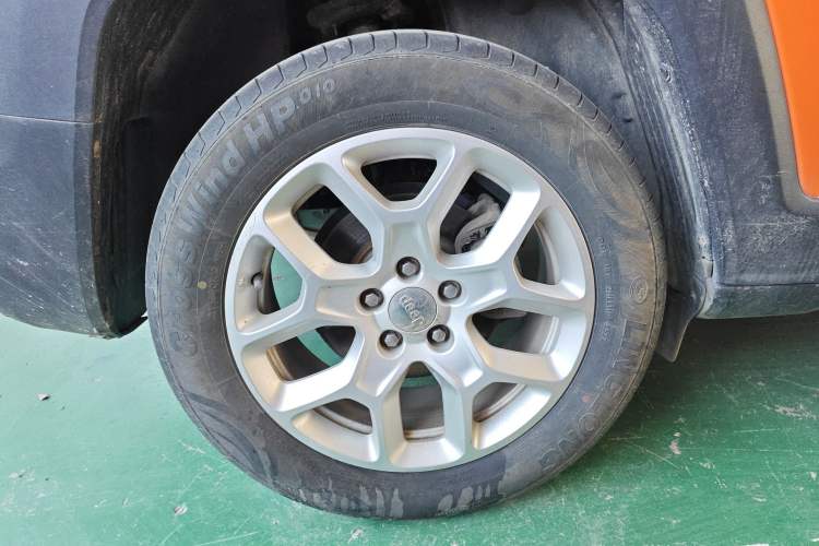 Used Jeep Renegade 2018 Connected Large Screen Version 180T Automatic High-Energy Edition
