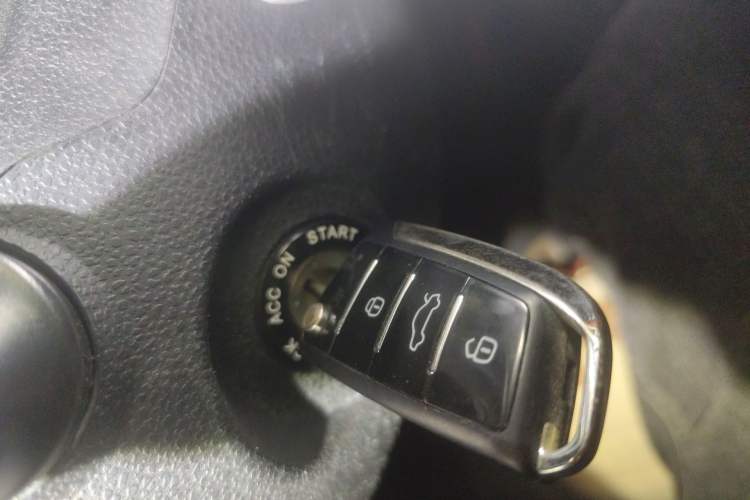 Used JAC Group Refine S3 2014 1.5L Manual Luxury Smart Model