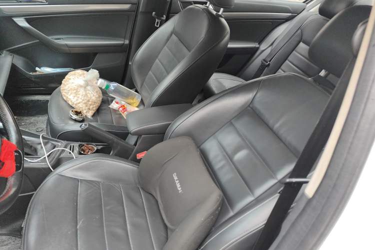 Used Volkswagen Lavida 2017 230TSI DSG Comfort Edition Left Front Seat