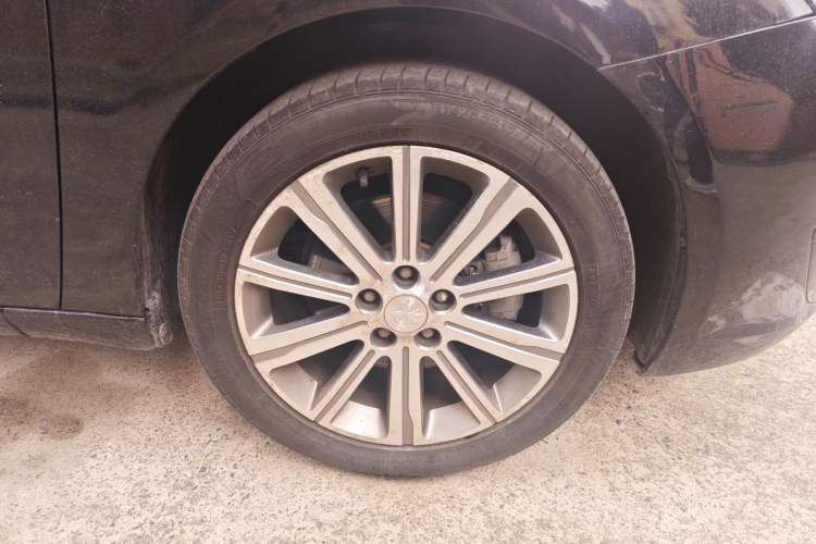 Used Peugeot 408 2016 1.6T Automatic Luxury Edition
