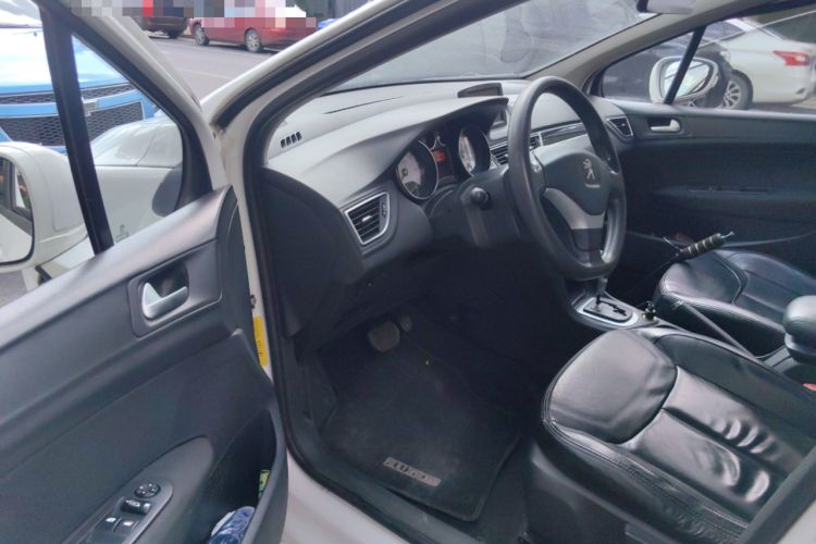 Used Peugeot 308 2012 1.6L Roland Garros Edition Driver Seat